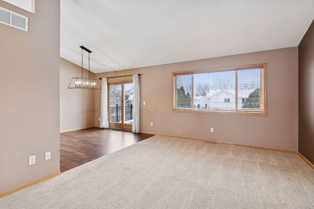 14200 Belfast Court, Rosemount, MN 55068