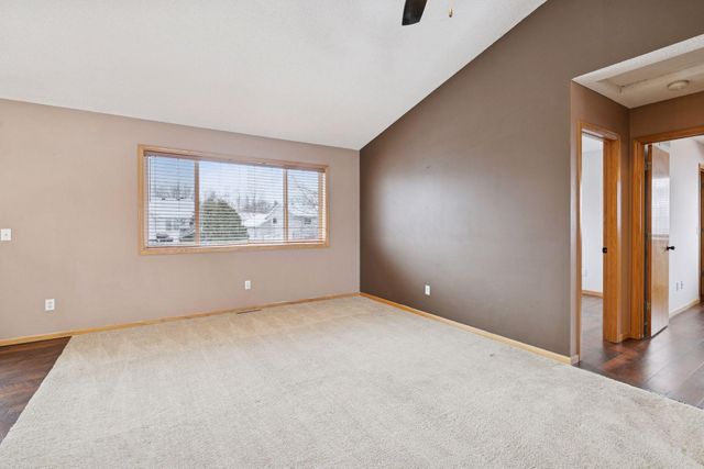 14200 Belfast Court, Rosemount, MN 55068