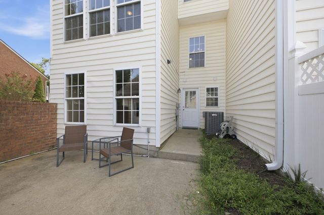 7841 Heaton Way, Nashville, TN 37211