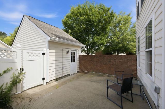 7841 Heaton Way, Nashville, TN 37211