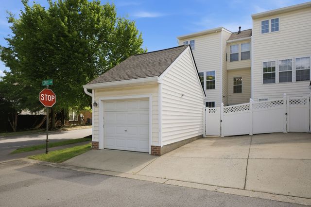7841 Heaton Way, Nashville, TN 37211