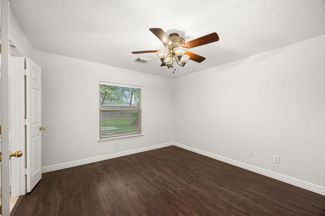 13910 Sac Court, Cypress, TX 77429