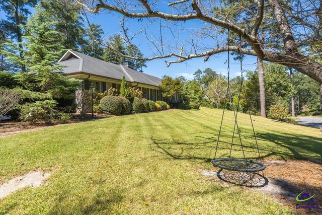 377 S Old Club Road, Macon, GA 31210