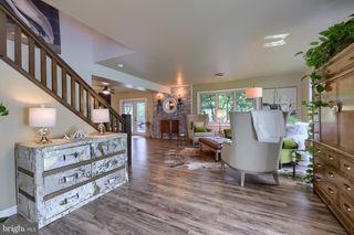 2 WHITCRAFT DR, Lititz, PA 17543