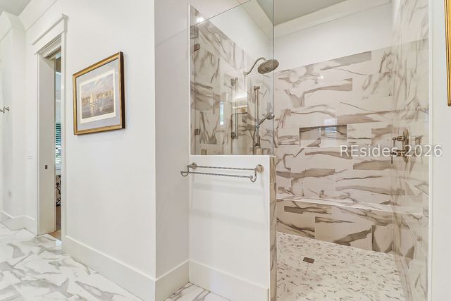 12 Primrose Ln, Hilton Head Island, SC 29926