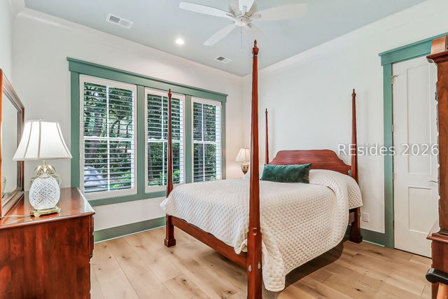 12 Primrose Ln, Hilton Head Island, SC 29926