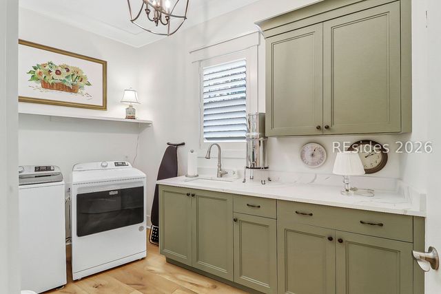 12 Primrose Ln, Hilton Head Island, SC 29926