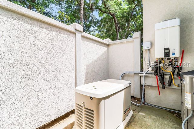 12 Primrose Ln, Hilton Head Island, SC 29926