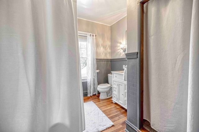 109 Jackson Ave, Somerset, MA 02725