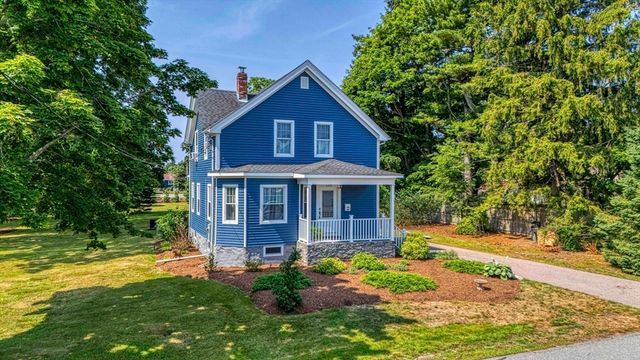 109 Jackson Ave, Somerset, MA 02725