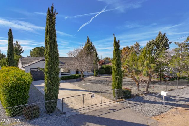 7090 Kenyon Avenue, Hesperia, CA 92345