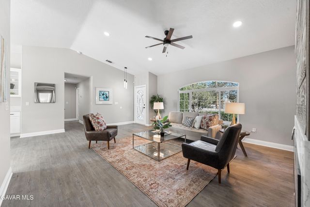 7090 Kenyon Avenue, Hesperia, CA 92345