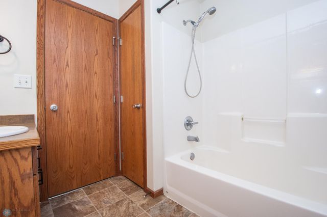 3661 Taylor Street S, Fargo, ND 58104