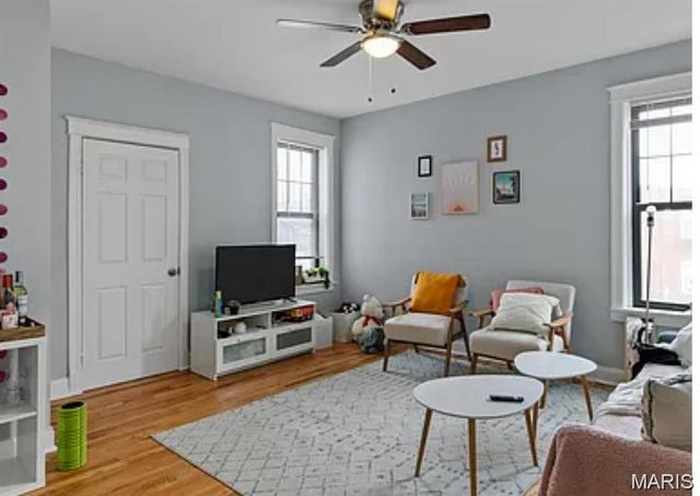 6274 Cates Avenue 2E, University City, MO 63130