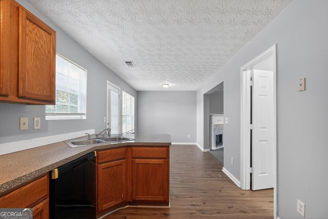525 Carlton Pointe Drive, Palmetto, GA 30268