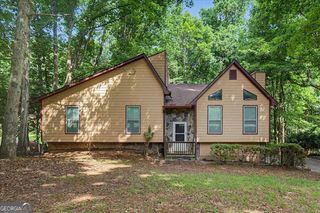 380 N Victoria Road, Woodstock, GA 30189