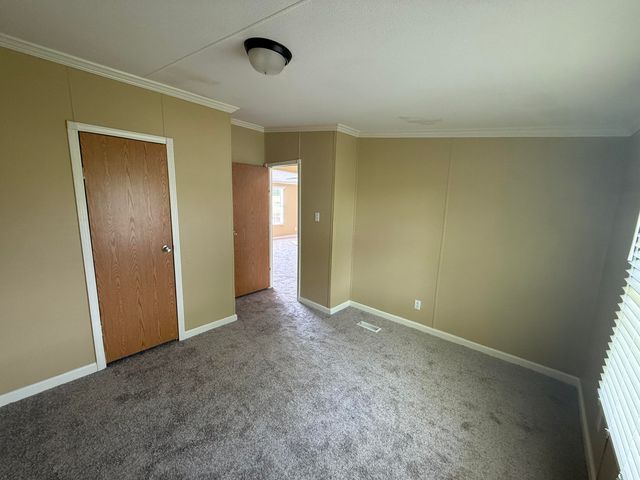 254 Sunny Brook Circle, London, KY 40744