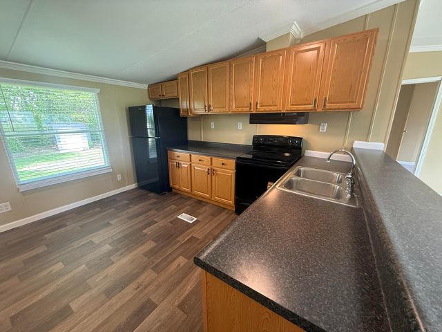 254 Sunny Brook Circle, London, KY 40744