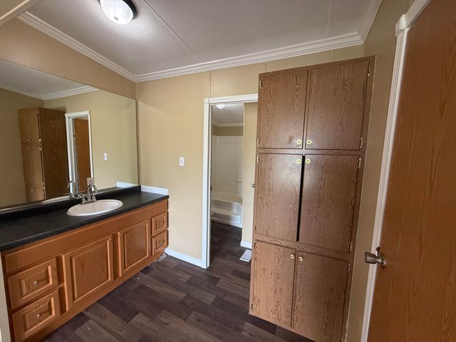 254 Sunny Brook Circle, London, KY 40744