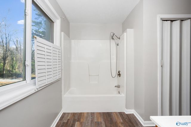 2506 Hillcrest Drive, Gadsden, AL 35904