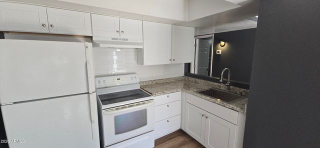 1101 E ROOSEVELT Street, Phoenix, AZ 85006