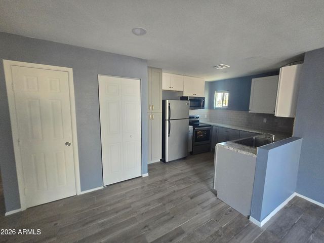 1101 E ROOSEVELT Street, Phoenix, AZ 85006