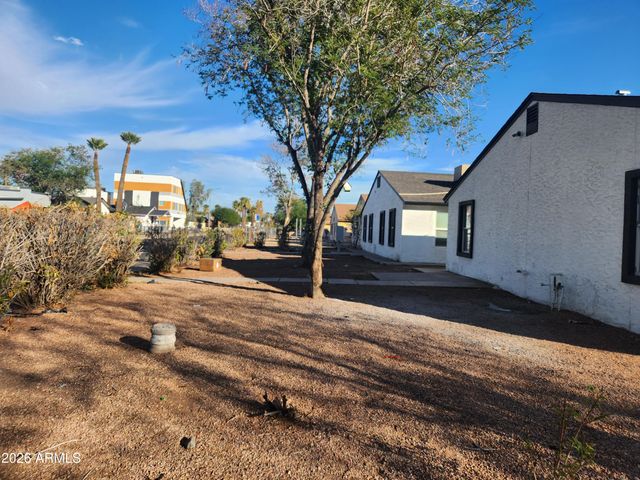 1101 E ROOSEVELT Street, Phoenix, AZ 85006