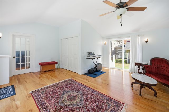 11 Davis Park, Plaistow, NH 03865