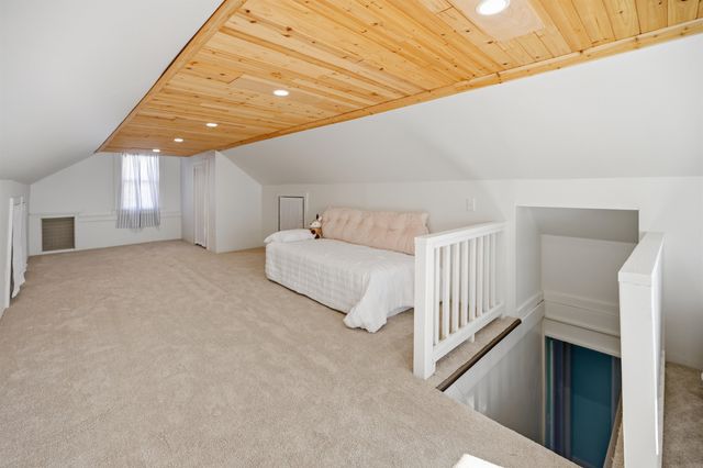 11 Davis Park, Plaistow, NH 03865