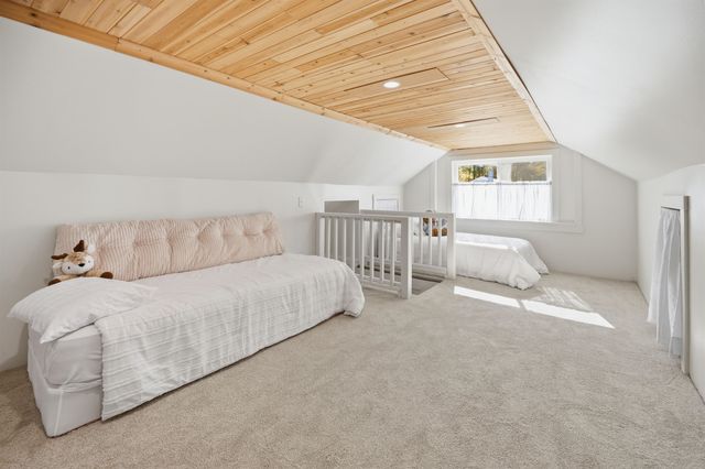 11 Davis Park, Plaistow, NH 03865