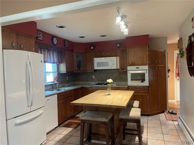 5624 East Main Street, Verona, NY 13478