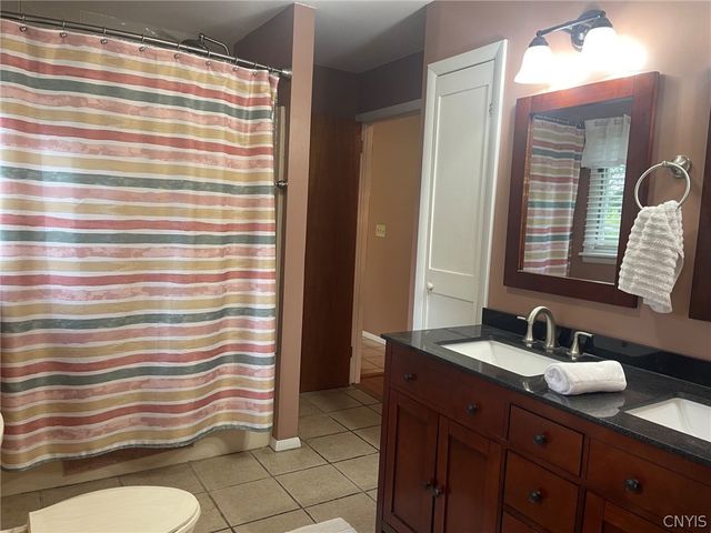 5624 East Main Street, Verona, NY 13478