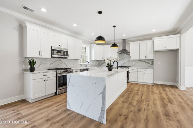 1117 Lakewood Road, Toms River, NJ 08753