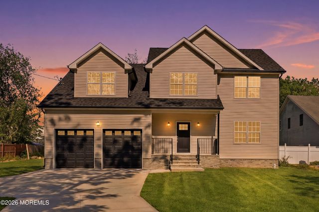 1117 Lakewood Road, Toms River, NJ 08753