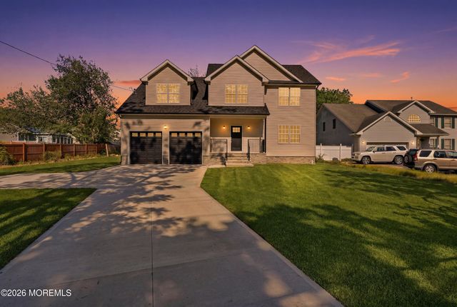 1117 Lakewood Road, Toms River, NJ 08753