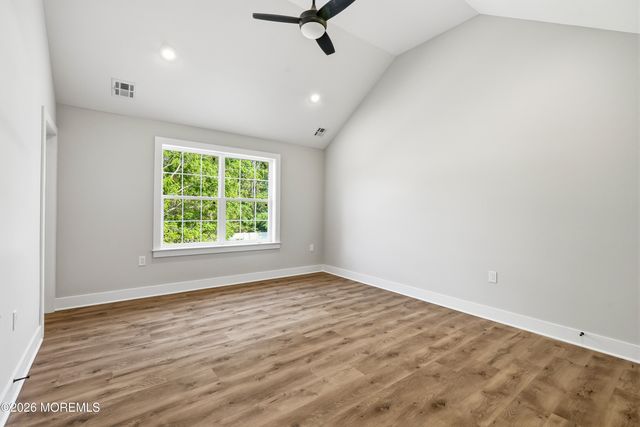 1117 Lakewood Road, Toms River, NJ 08753