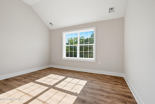 1117 Lakewood Road, Toms River, NJ 08753