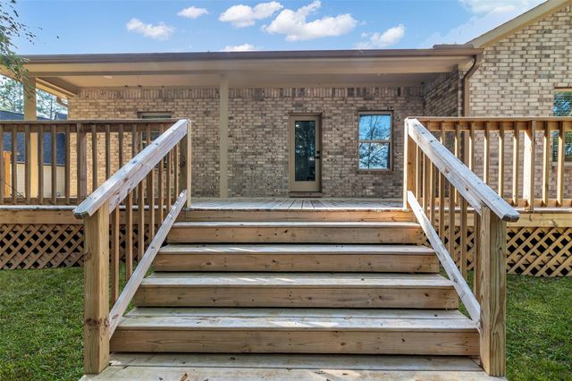 237 Camden Hills Drive, Montgomery, TX 77356