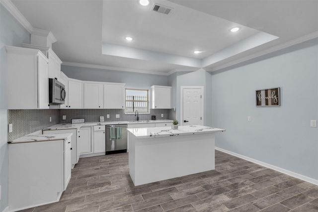 237 Camden Hills Drive, Montgomery, TX 77356