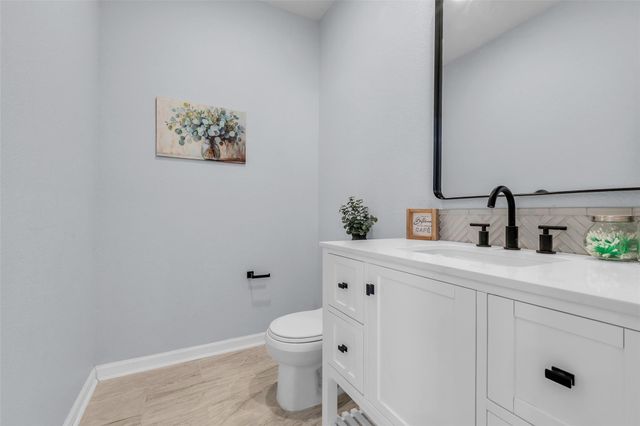 237 Camden Hills Drive, Montgomery, TX 77356