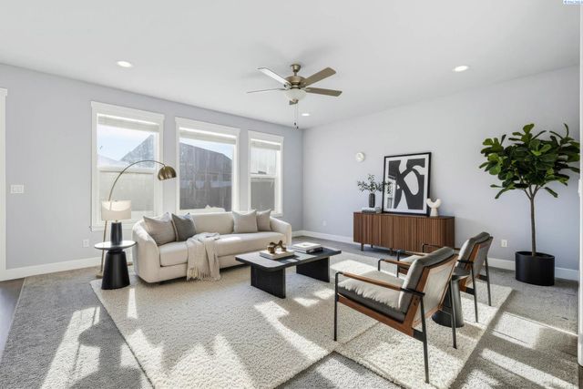 3035 Wild Canyon Way, Richland, WA 99354