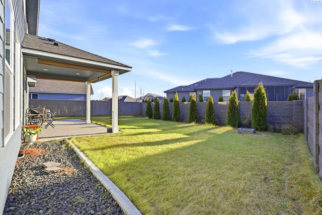 3035 Wild Canyon Way, Richland, WA 99354