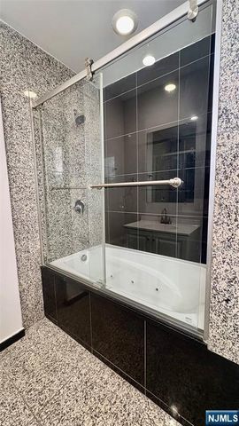 17 Cleveland Avenue 3, Harrison, NJ 07029