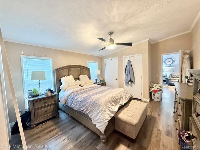 2245 Webber Avenue, Burton, MI 48529