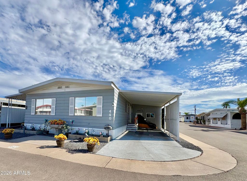 4065 E UNIVERSITY Drive 440, Mesa, AZ 85205 — exterior