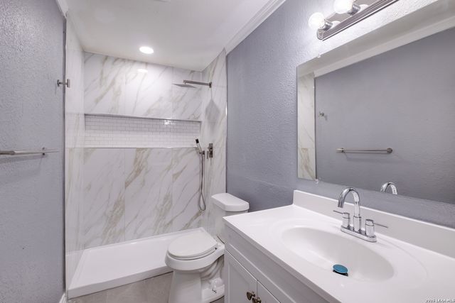 5318 Costa Mesa, San Antonio, TX 78228