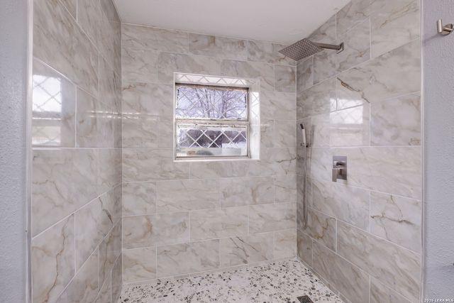 5318 Costa Mesa, San Antonio, TX 78228