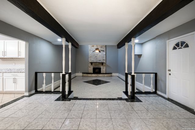 5318 Costa Mesa, San Antonio, TX 78228