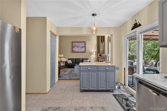 3401 Larkspur Drive, Longmont, CO 80503