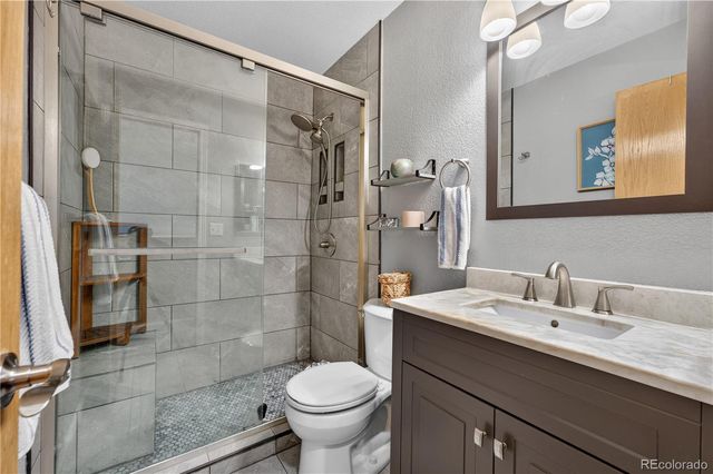 3401 Larkspur Drive, Longmont, CO 80503